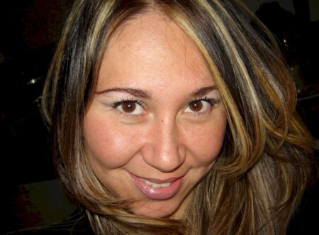 Femme infidèle sexy vraiment très mignonne recherche un mec clean